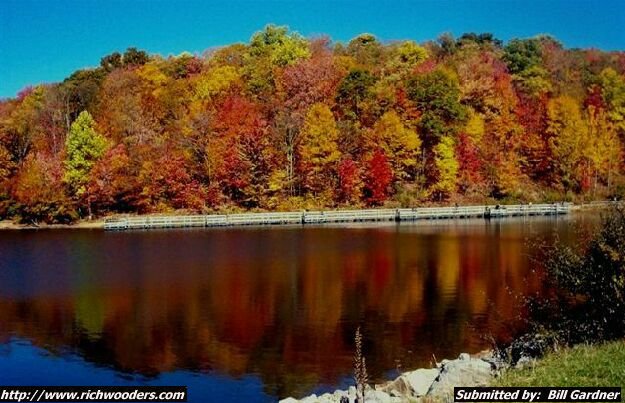 Summit Lake - Fall colors