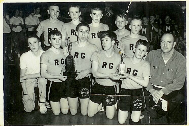 1959 Richwood Eight Grade Basketball Picture