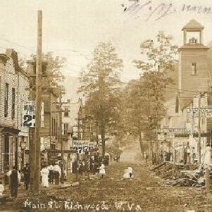 1907 Postcard of Richwood Main Street