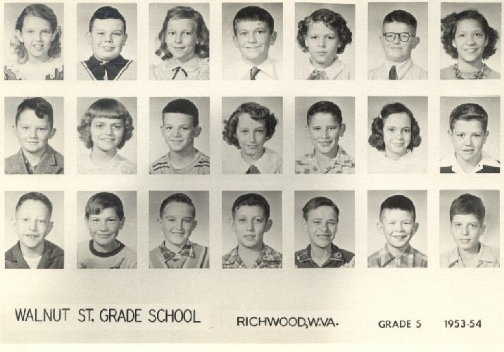 Walnut Street  Grade School,Fifth Grade,1953 - 1954